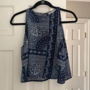 Women’s blue/ white blouse.